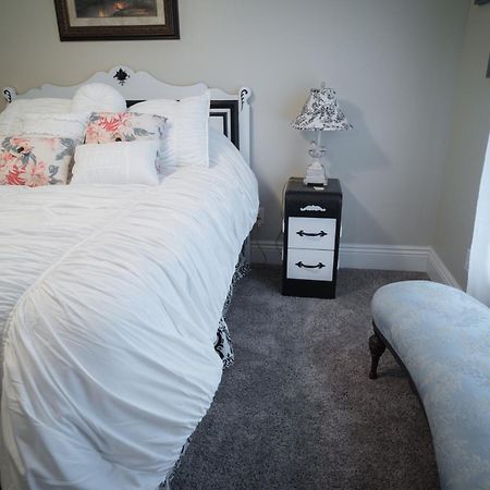 Poppy Sister Inn Lodi Room photo