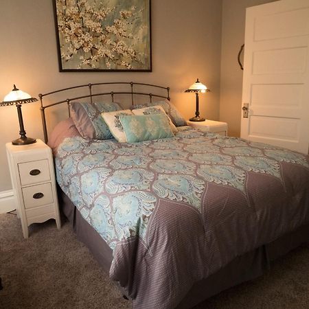 Poppy Sister Inn Lodi Room photo