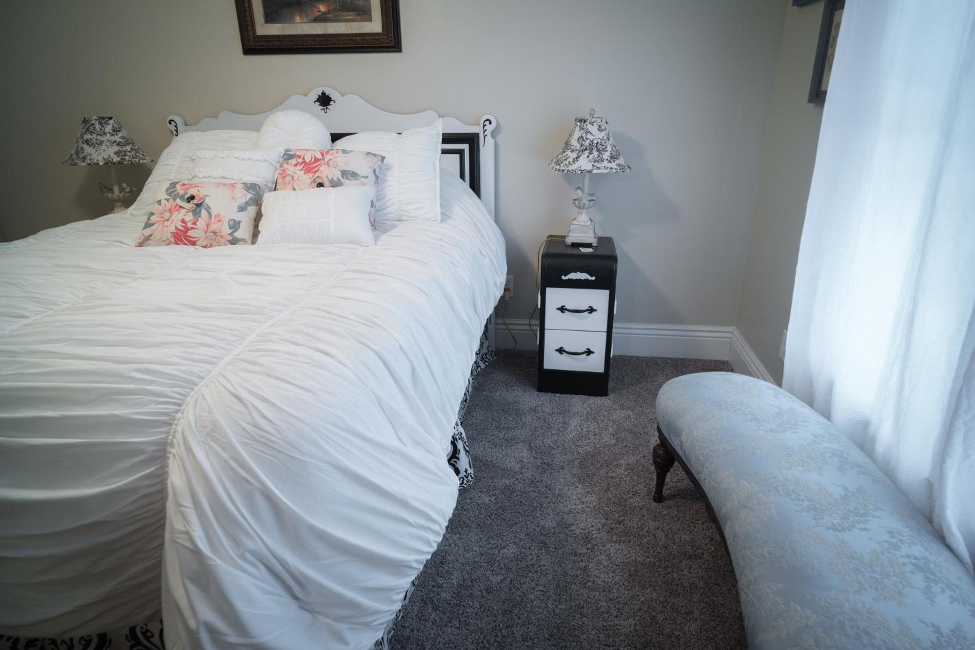 Poppy Sister Inn Lodi Room photo