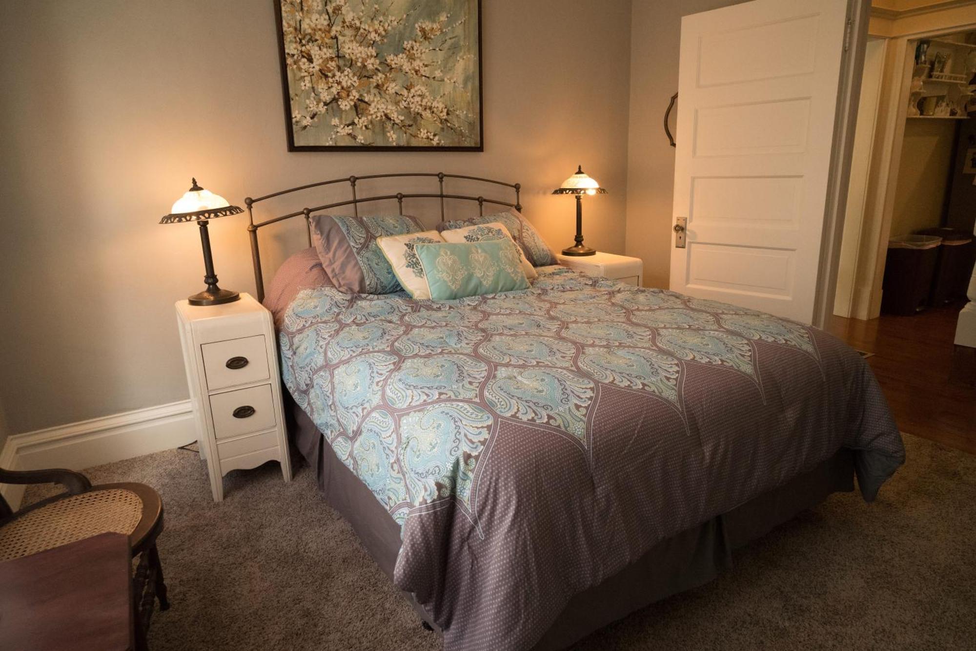 Poppy Sister Inn Lodi Room photo