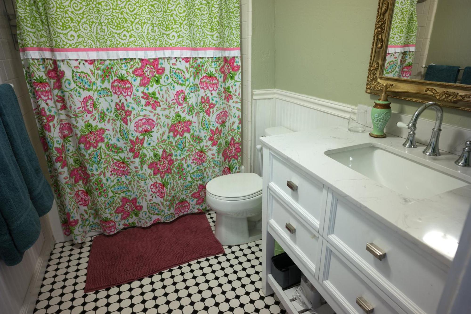 Poppy Sister Inn Lodi Room photo