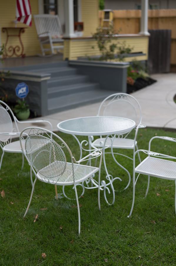 Poppy Sister Inn Lodi Exterior photo